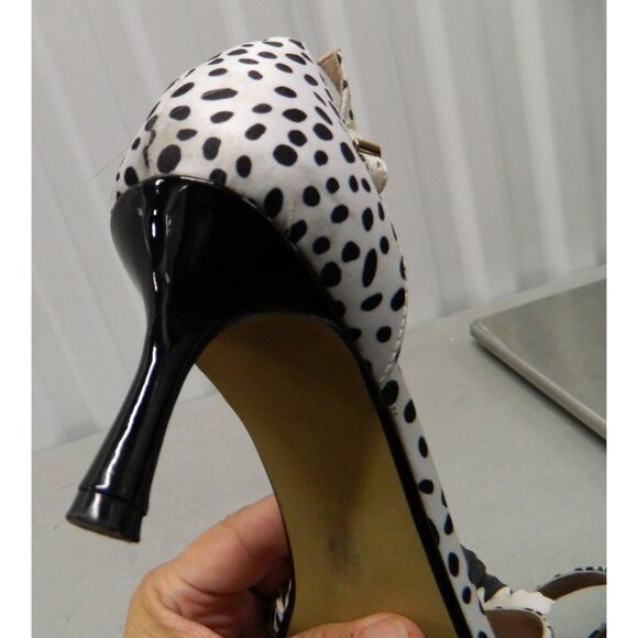 Betsey Johnson Womens Polka Dot Floral Accent Heels Sandal Ankle Strap Size 9M - Picture 12 of 15